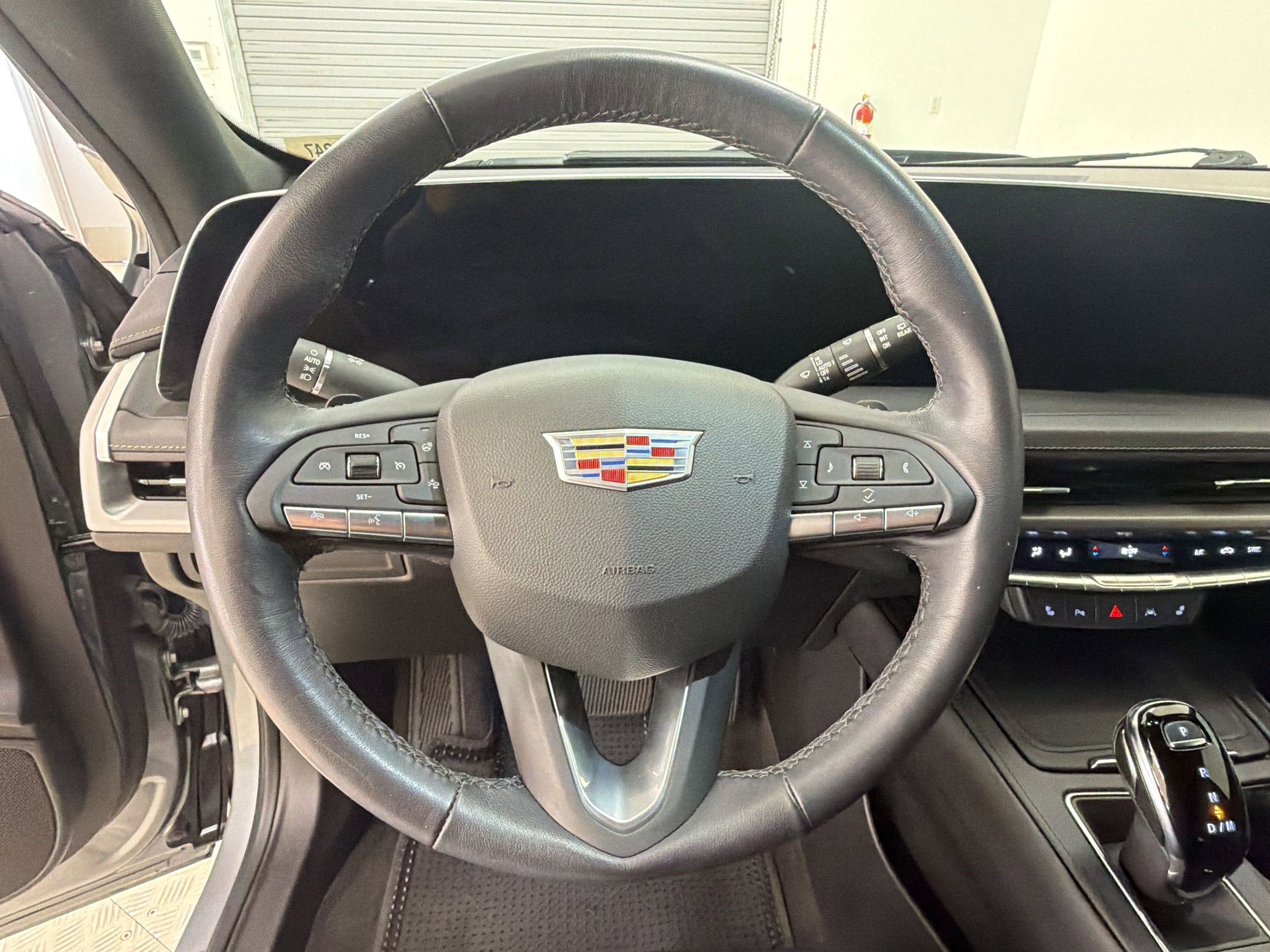 Used 2024 Cadillac XT4 Premium Luxury w/ Cold Weather Package FWD image 23