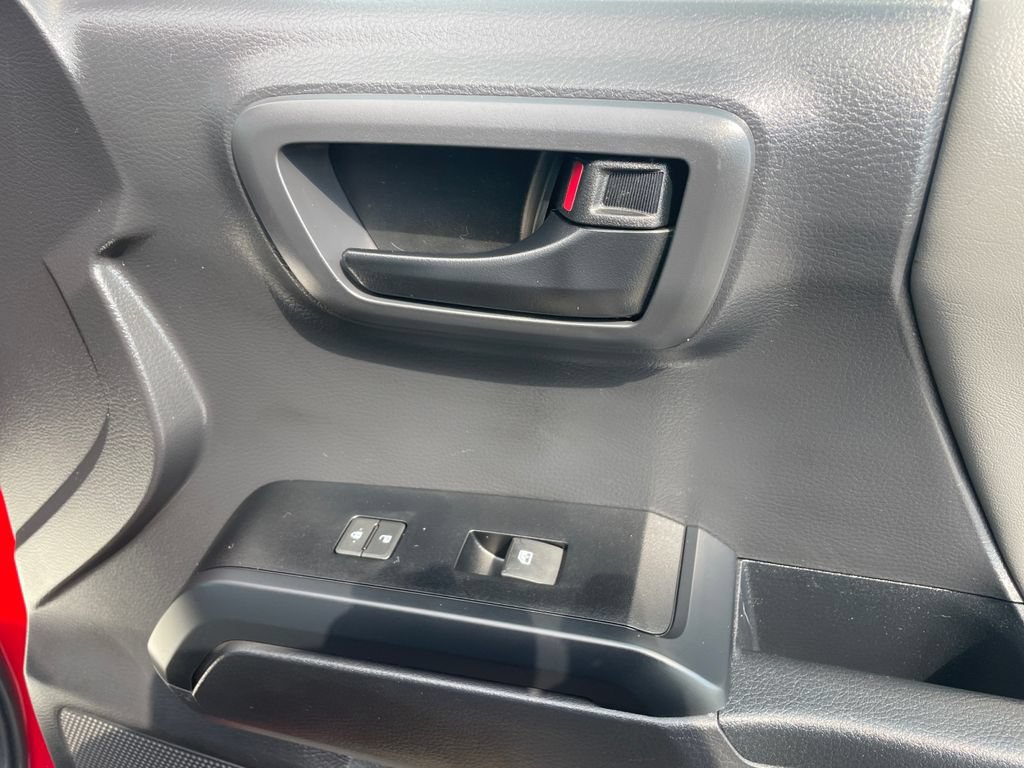 Used 2022 Toyota Tacoma SR AWD/4WD image 13