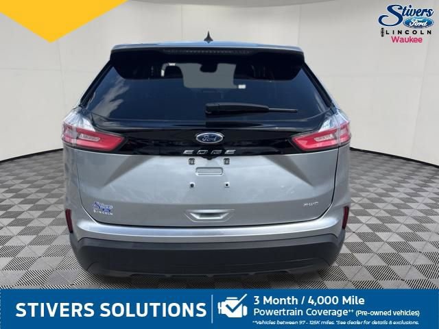 Certified 2024 Ford Edge SE image 5