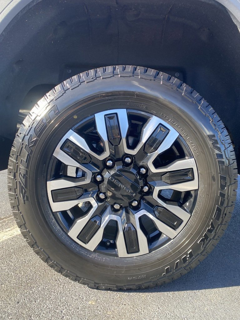 Used 2024 GMC Sierra 2500 Denali Ultimate image 31