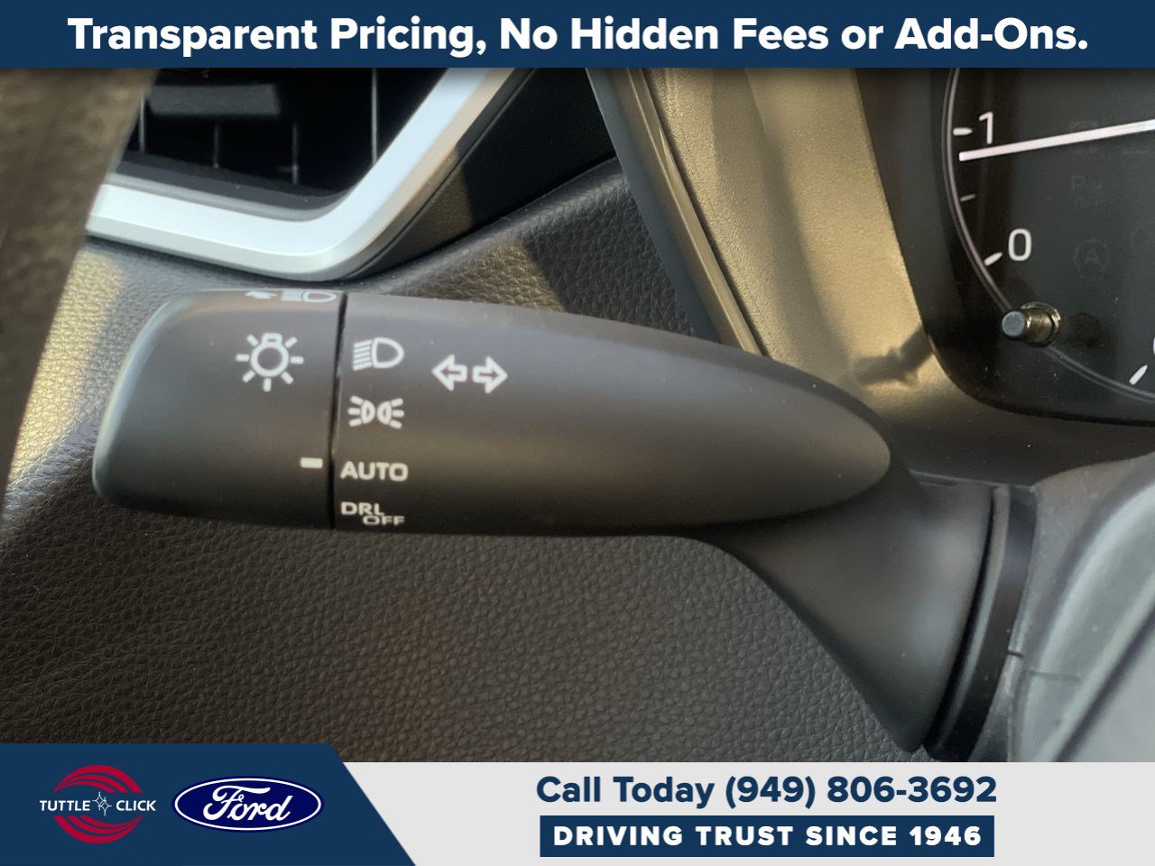 Used 2023 Toyota Corolla LE w/ Carpet Mat Package (TMS) FWD image 34