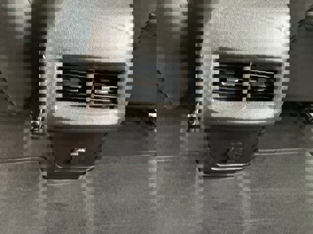 Used 2018 Chevrolet Equinox LT image 12