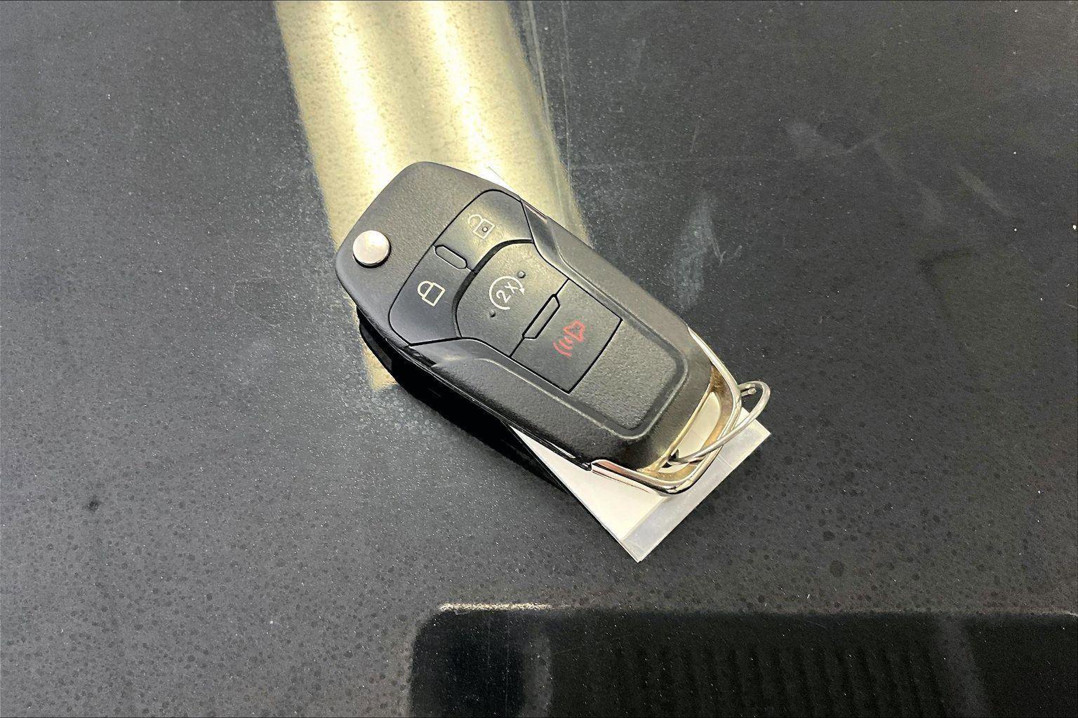 Certified 2019 Ford F150 XLT w/ Equipment Group 302A Luxury image 11