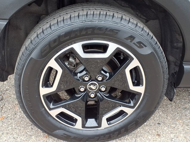 Certified 2023 Ford Bronco Sport Outer Banks AWD/4WD image 26