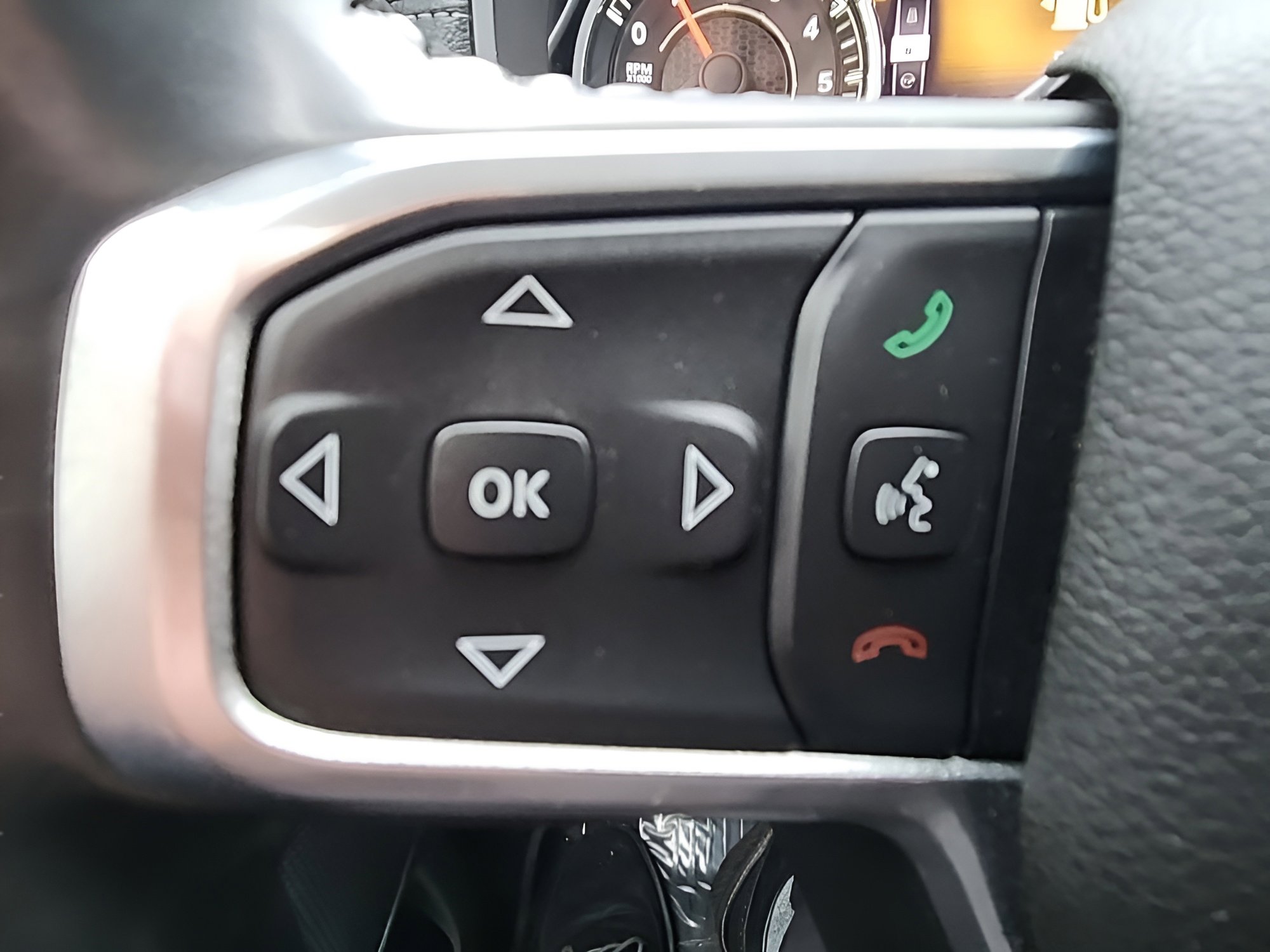 Used 2021 RAM 1500 Laramie image 17