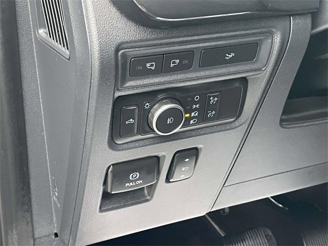 Certified 2022 Ford F150 XLT w/ Equipment Group 302A High image 20