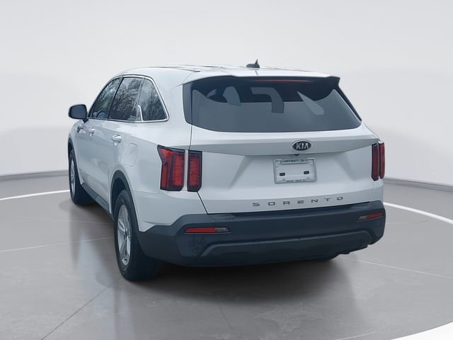 Used 2021 Kia Sorento LX image 5