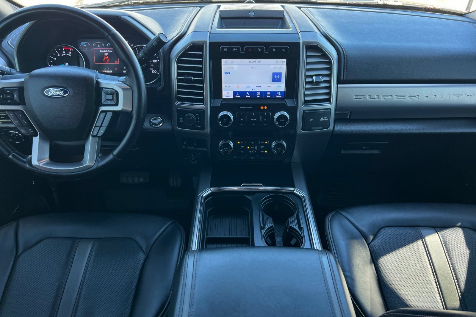 Certified 2020 Ford F250 Platinum w/ FX4 Off-Road Package AWD/4WD image 14