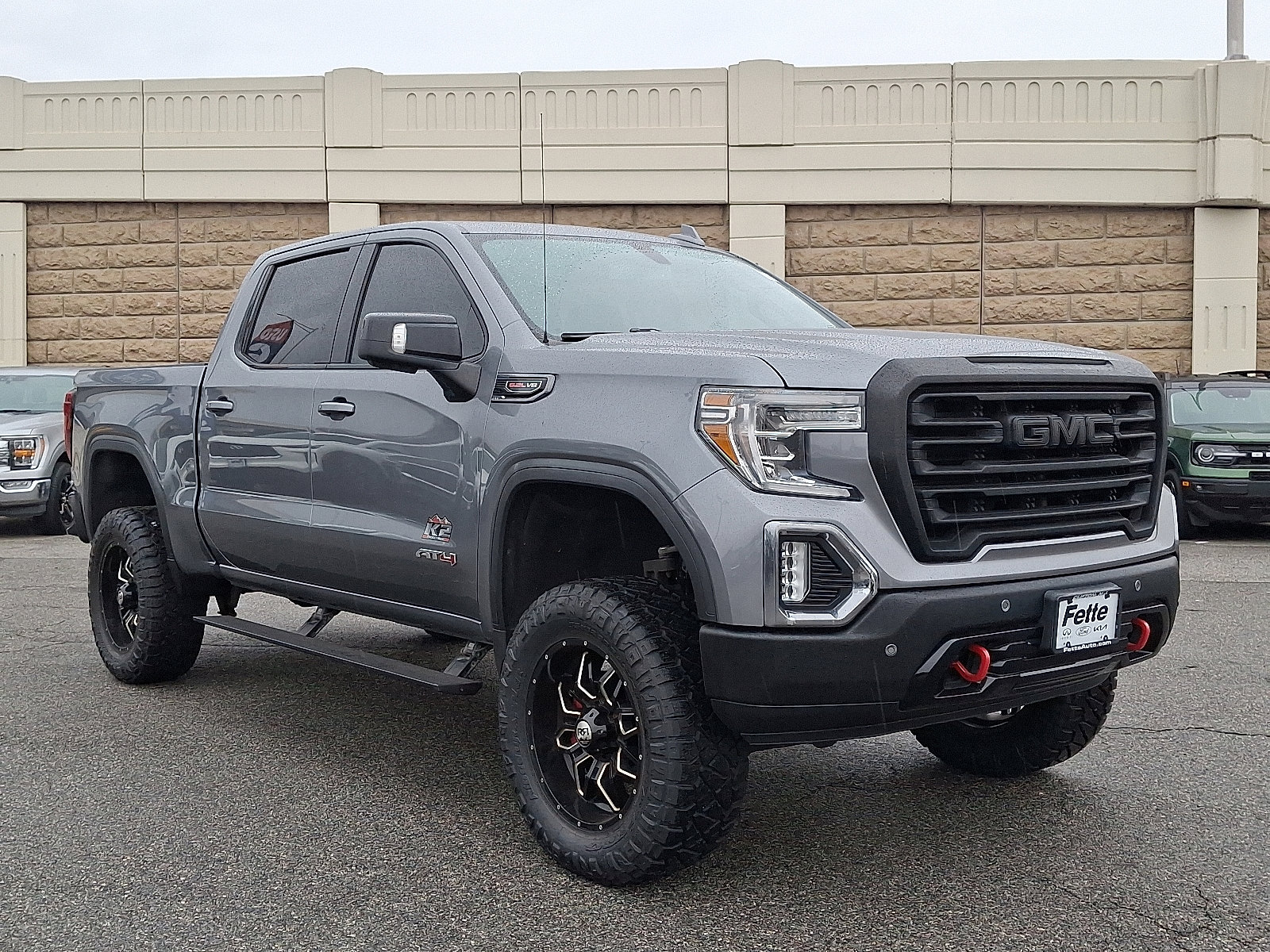 Used 2019 GMC Sierra 1500 AT4 w/ AT4 Premium Package image 3