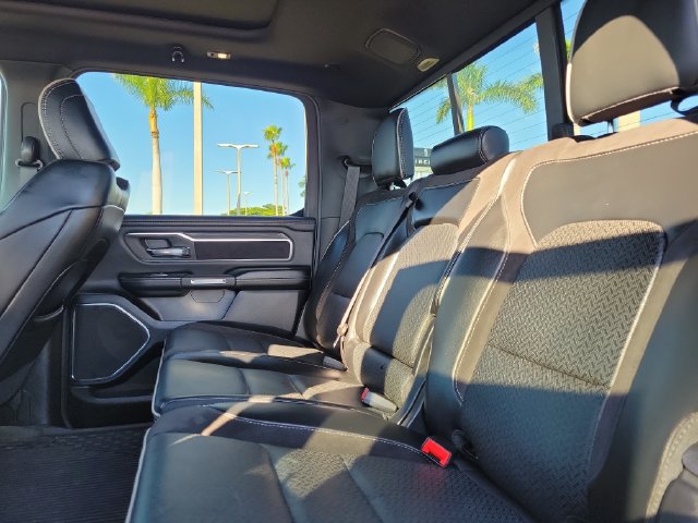 Used 2024 RAM 1500 Laramie AWD/4WD image 17