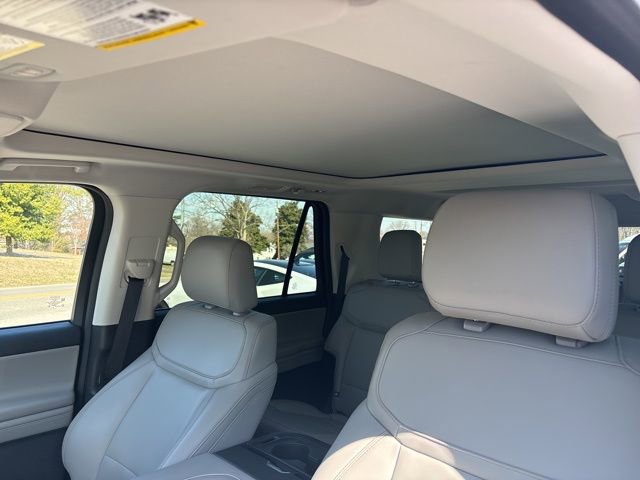 Certified 2025 Ford Expedition Max Active image 15