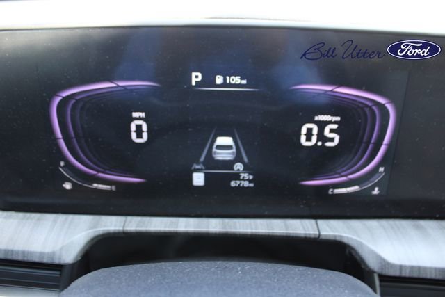 Used 2025 Kia Telluride EX w/ EX Captain's Chair Package FWD image 26
