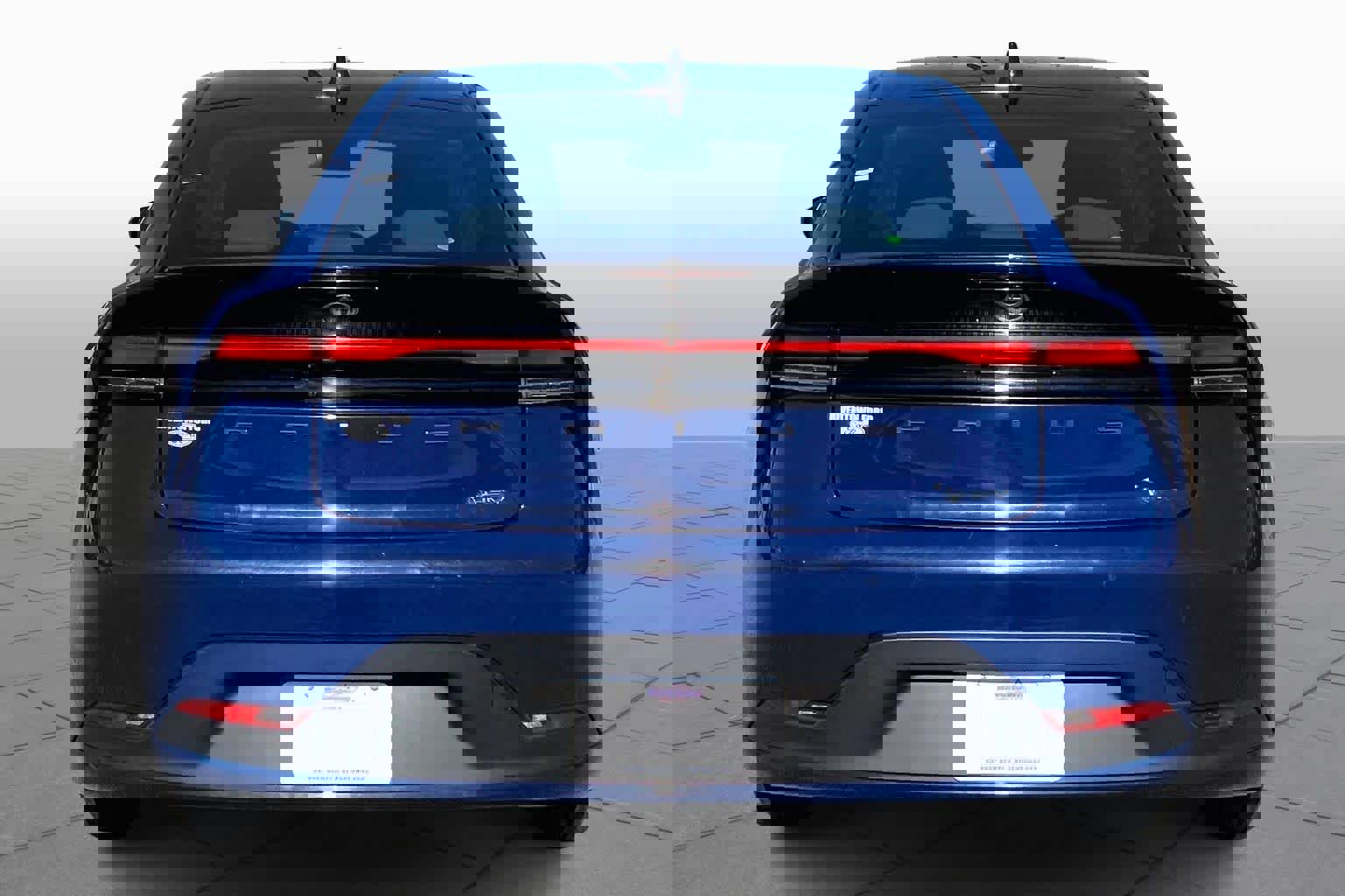 Used 2023 Toyota Prius LE image 2