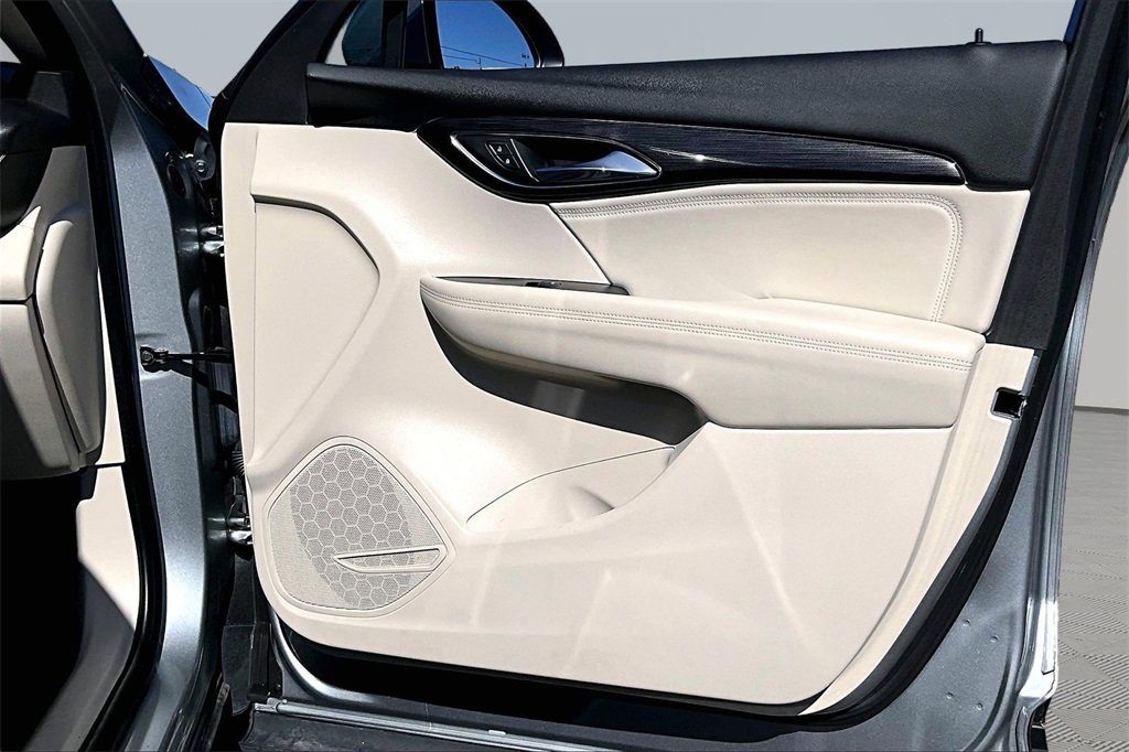 Used 2023 Buick Envision Preferred image 24