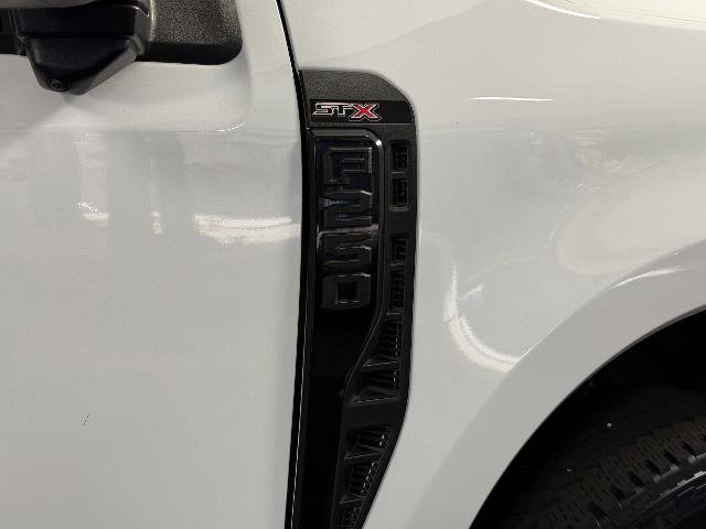 Certified 2023 Ford F250 XL w/ STX Appearance Package AWD/4WD image 9