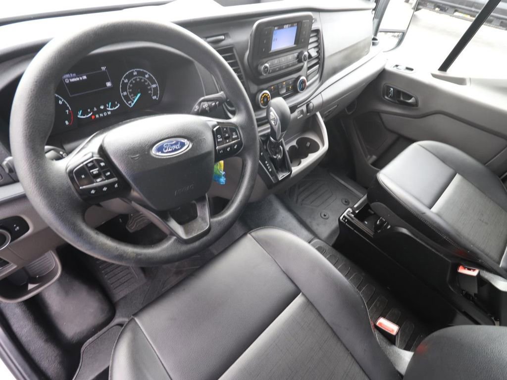 Certified 2025 Ford Transit 250 148 High Roof Extended image 10