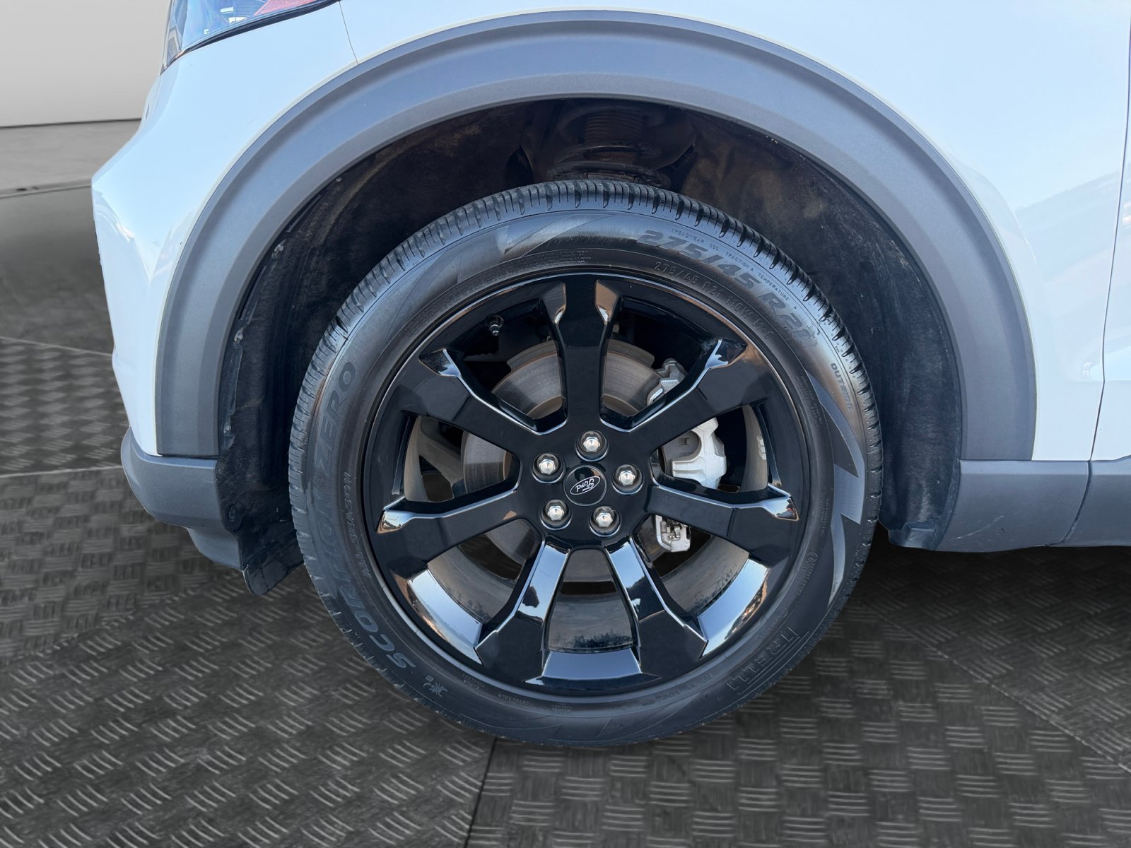 Certified 2023 Ford Explorer ST-Line w/ Class IV Trailer Tow Package RWD image 9