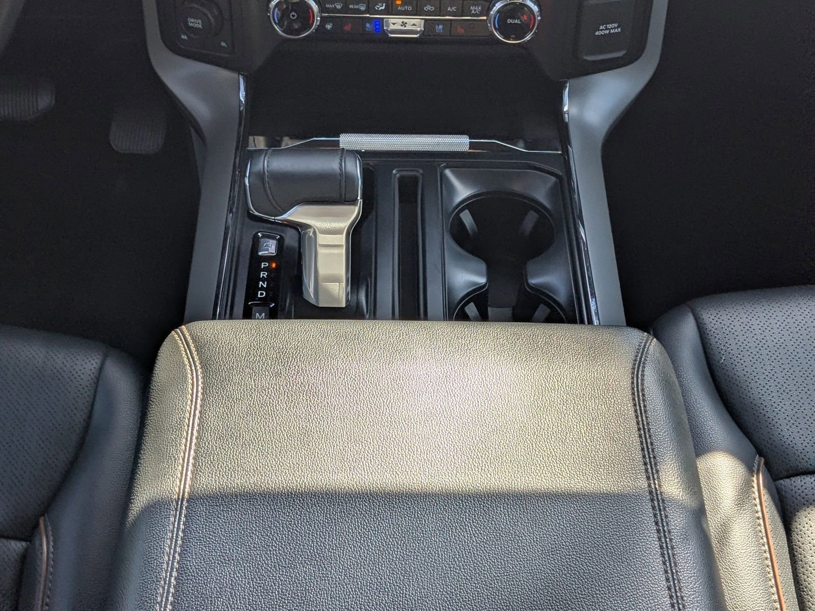 Certified 2024 Ford F150 Lariat w/ Equipment Group 502A High image 19