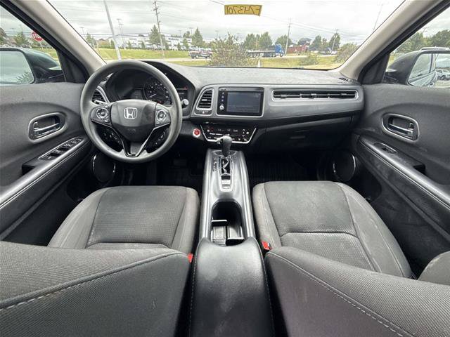 Used 2022 Honda HR-V EX image 11