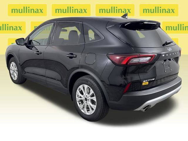 Certified 2025 Ford Escape Active image 11