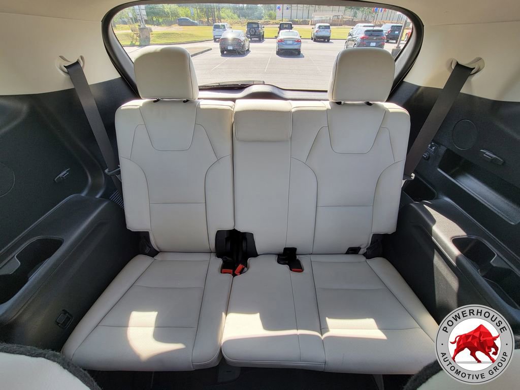 Used 2024 Kia Telluride EX w/ EX Captain's Chair Package FWD image 18