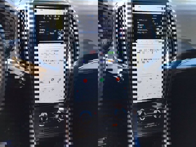 Certified 2022 Ford Edge SEL w/ Convenience Package image 13