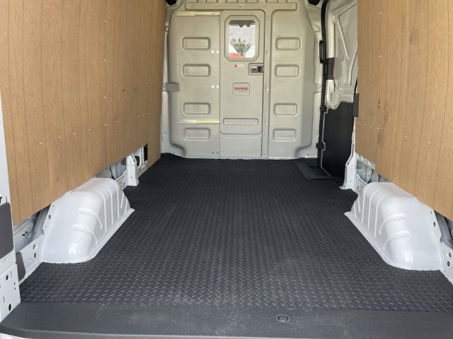 Certified 2026 Ford Transit 250 148 High Roof RWD image 19