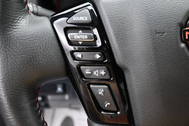 Used 2023 Nissan Frontier PRO-4X w/ Pro Convenience Package AWD/4WD image 17