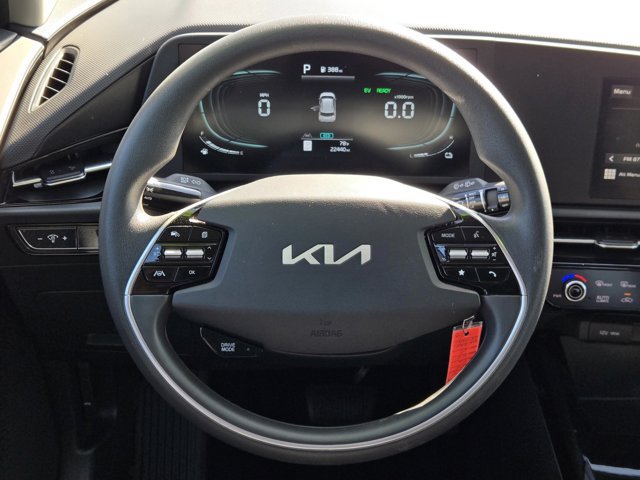 Used 2025 Kia Niro LX FWD image 13