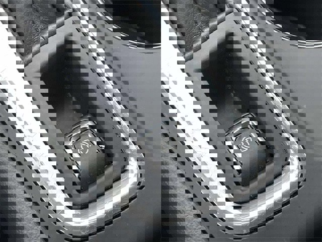 Used 2023 Chevrolet Equinox LT image 12