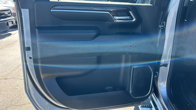 Used 2024 GMC Sierra 2500 SLE w/ Preferred Package image 14