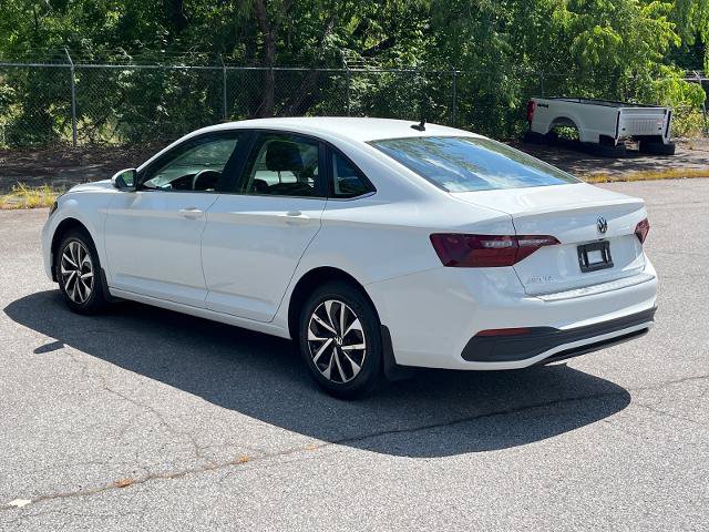 Used 2024 Volkswagen Jetta S FWD image 4