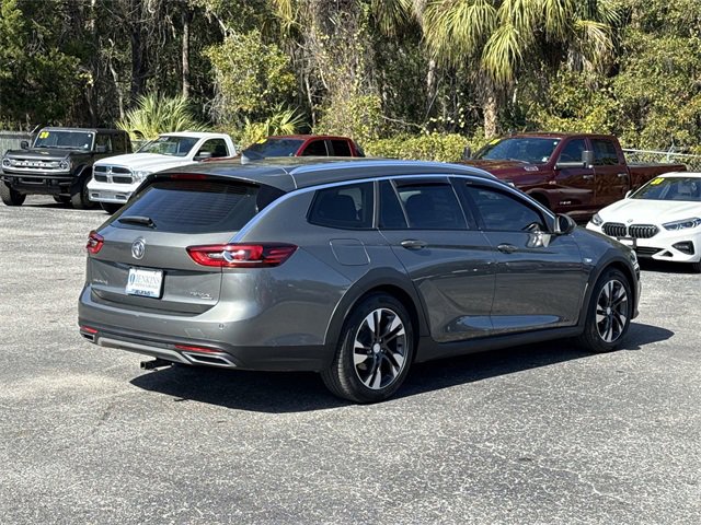 Used 2018 Buick Regal Essence w/ Driver Confidence Package #1 image 6