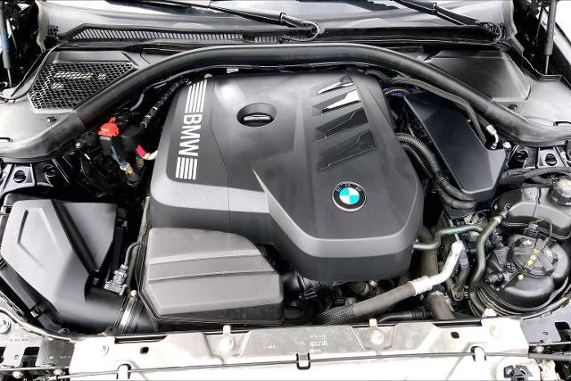Used 2025 BMW 330i xDrive Sedan AWD/4WD image 31