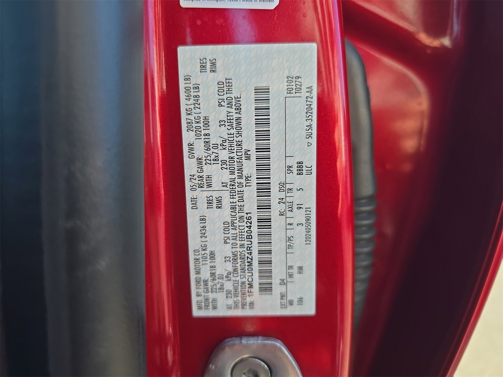 Certified 2024 Ford Escape ST-Line w/ Equipment Group 301A image 28