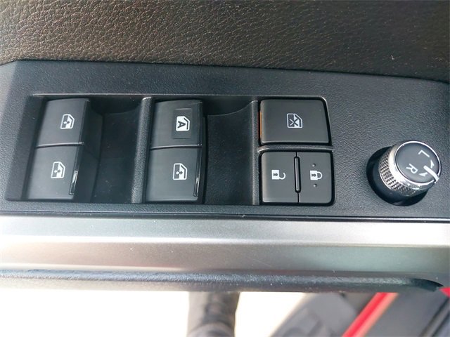 Used 2017 Toyota Tacoma SR5 w/ Tow Package image 27