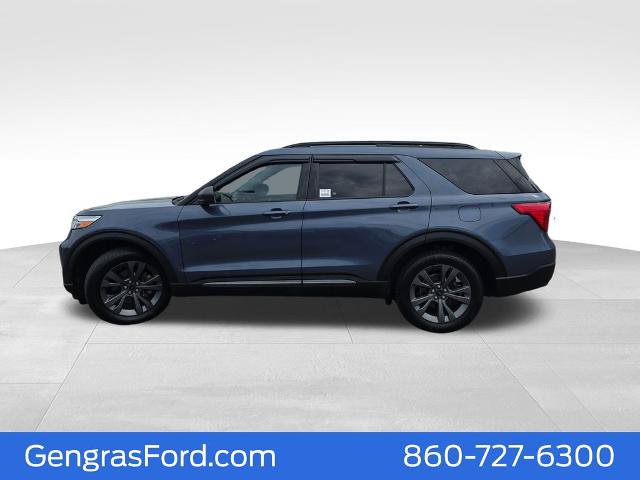 Certified 2021 Ford Explorer XLT w/ Equipment Group 202A AWD/4WD image 4