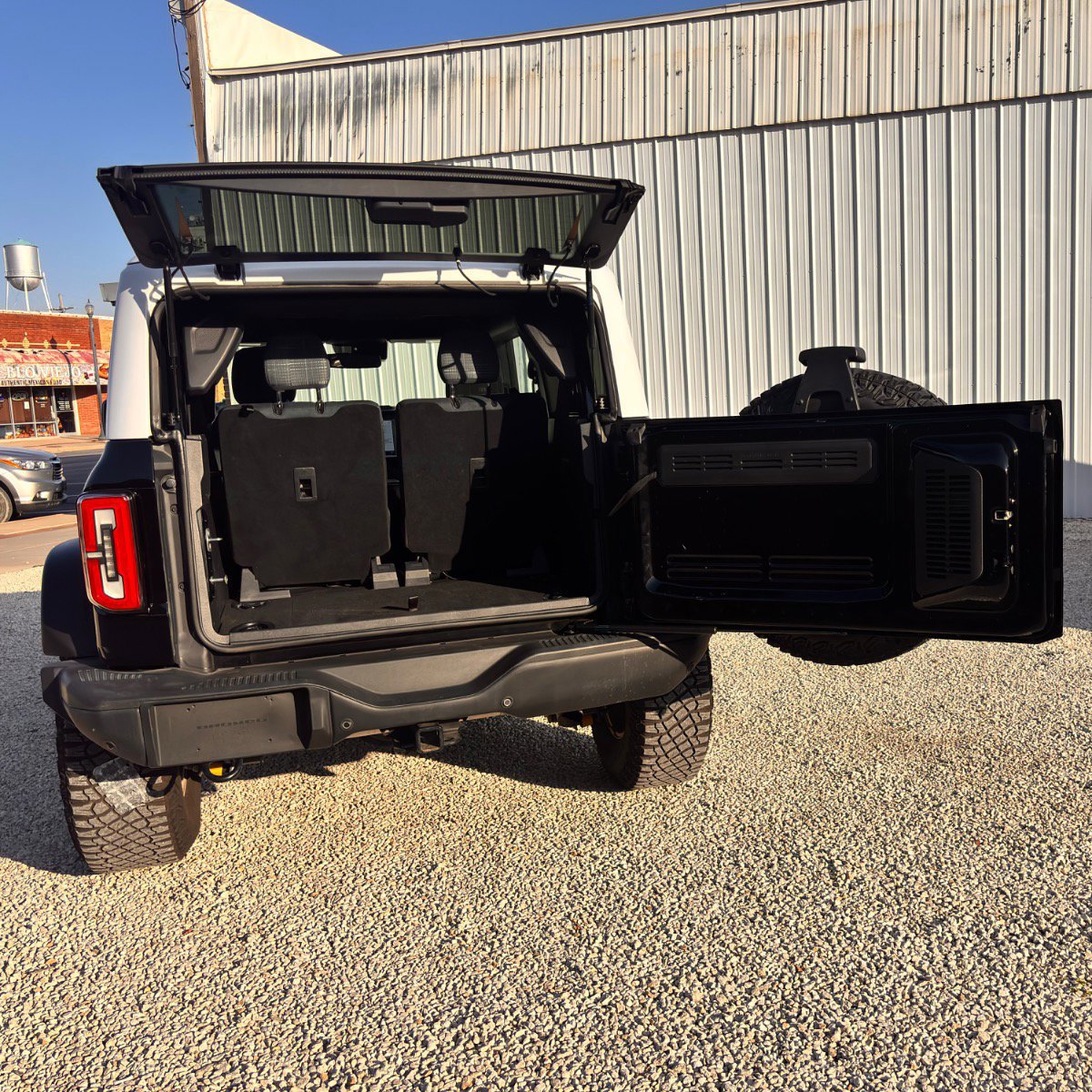 Certified 2024 Ford Bronco Heritage Edition image 9