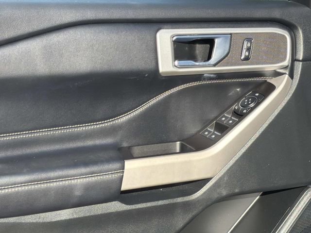 Certified 2022 Ford Explorer XLT image 14