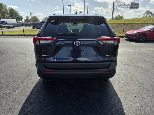 Used 2024 Toyota RAV4 XLE w/ Convenience Package FWD image 6
