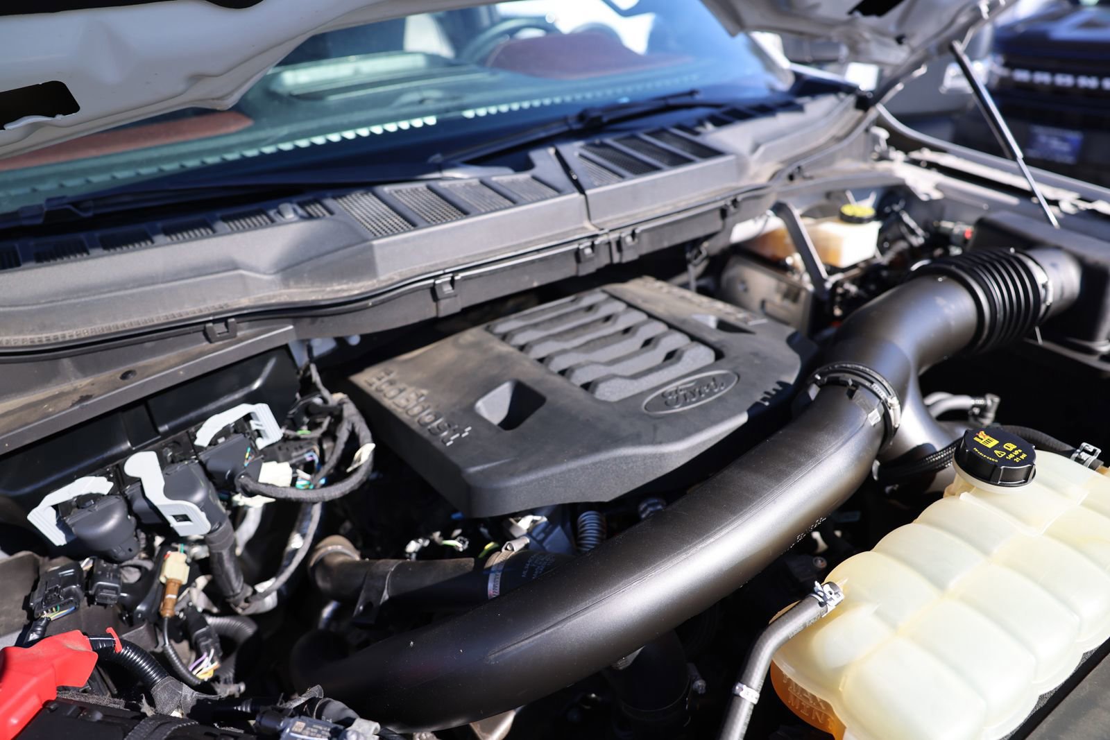 Certified 2022 Ford F150 Lariat image 27