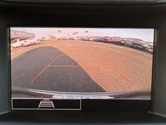 Used 2024 GMC Terrain SLE w/ Driver Convenience Package image 27