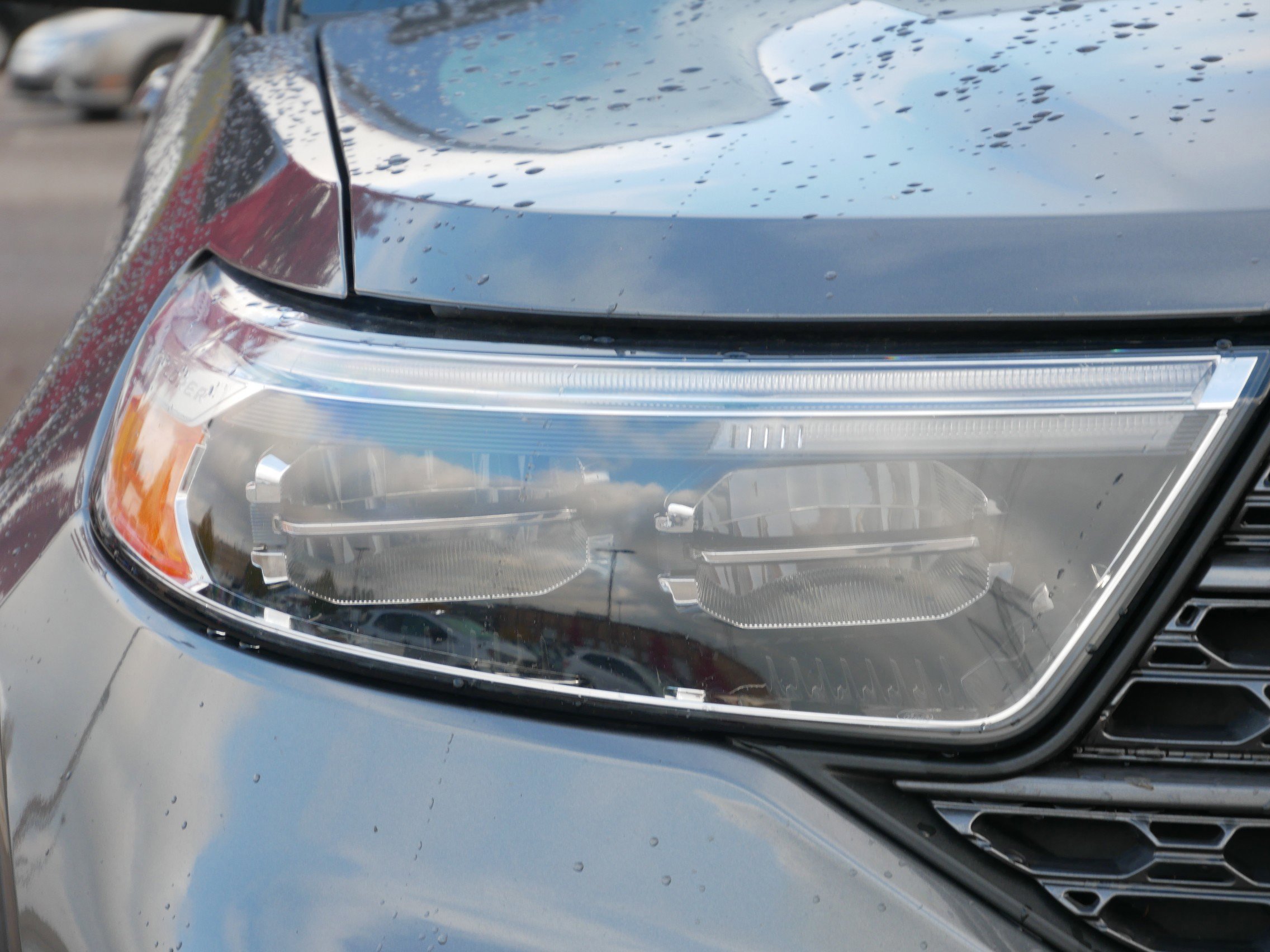 Certified 2023 Ford Explorer XLT w/ Equipment Group 202A image 9