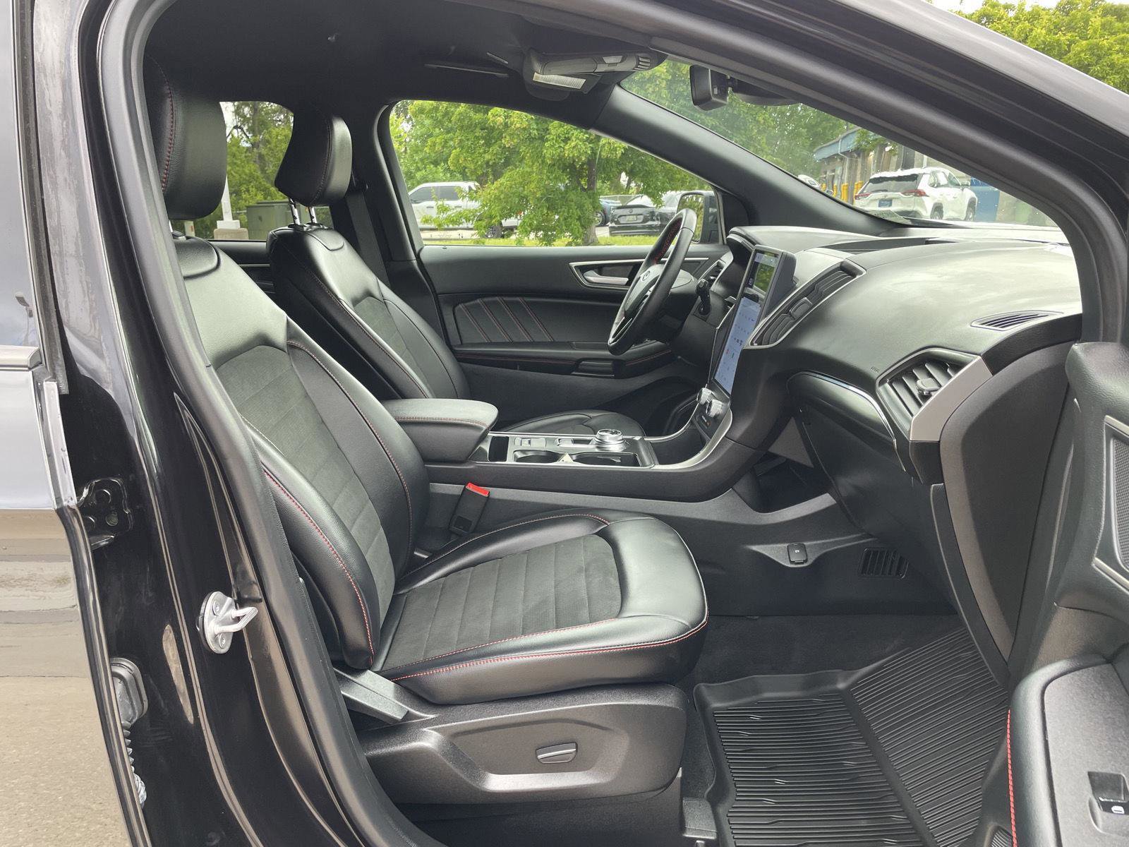 Certified 2023 Ford Edge ST-Line AWD/4WD image 19