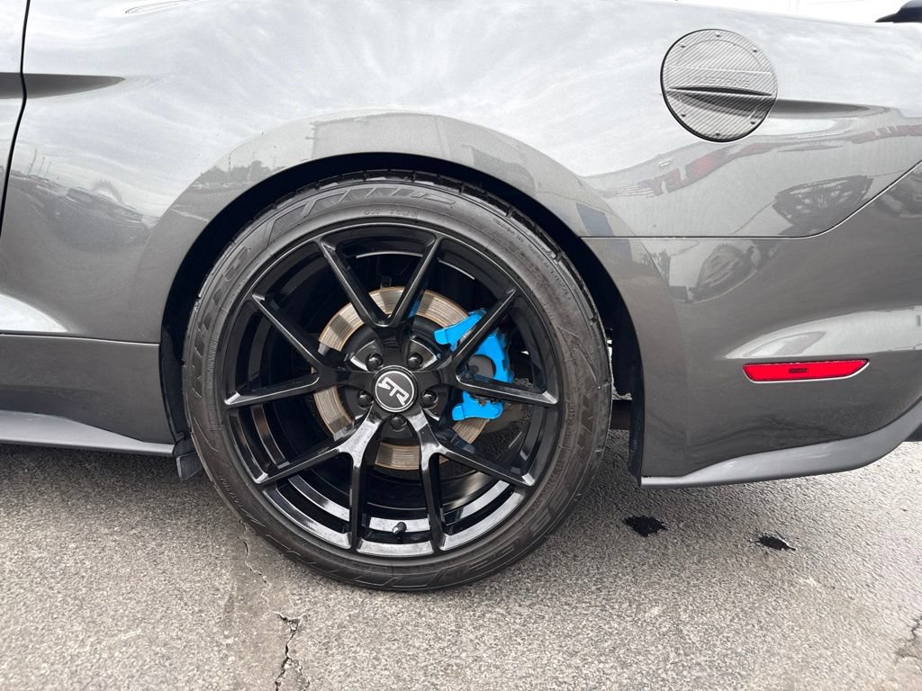 Certified 2019 Ford Mustang GT Premium w/ Equipment Group 401A RWD image 35