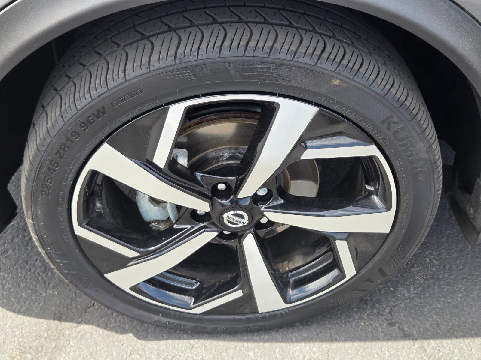 Used 2022 Nissan Rogue Sport SL AWD/4WD image 9
