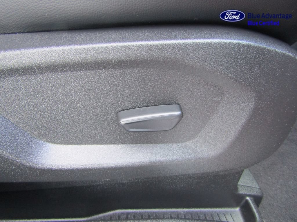 Certified 2024 Ford Edge ST-Line AWD/4WD image 29