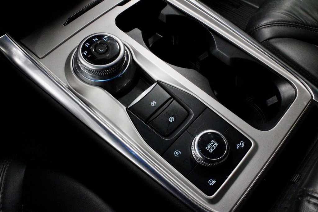 Certified 2022 Ford Explorer Platinum w/ Equipment Group 601A image 36