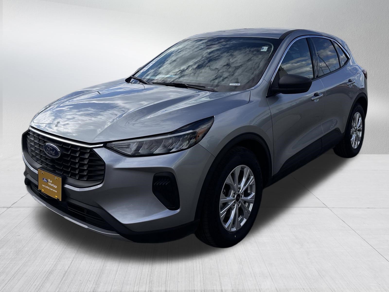 Certified 2024 Ford Escape Active FWD image 3
