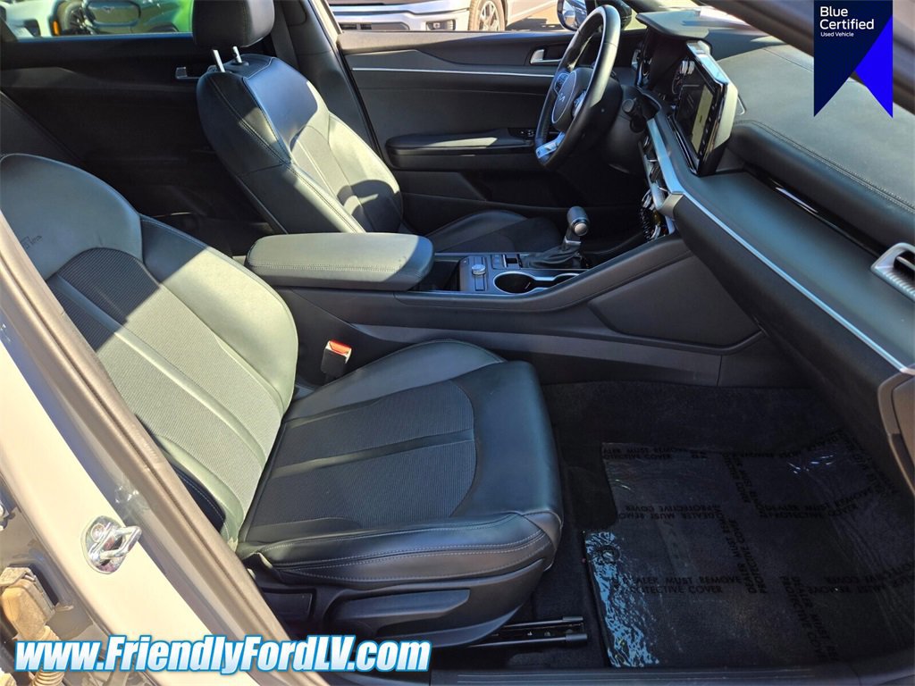 Used 2023 Kia K5 GT-Line image 16